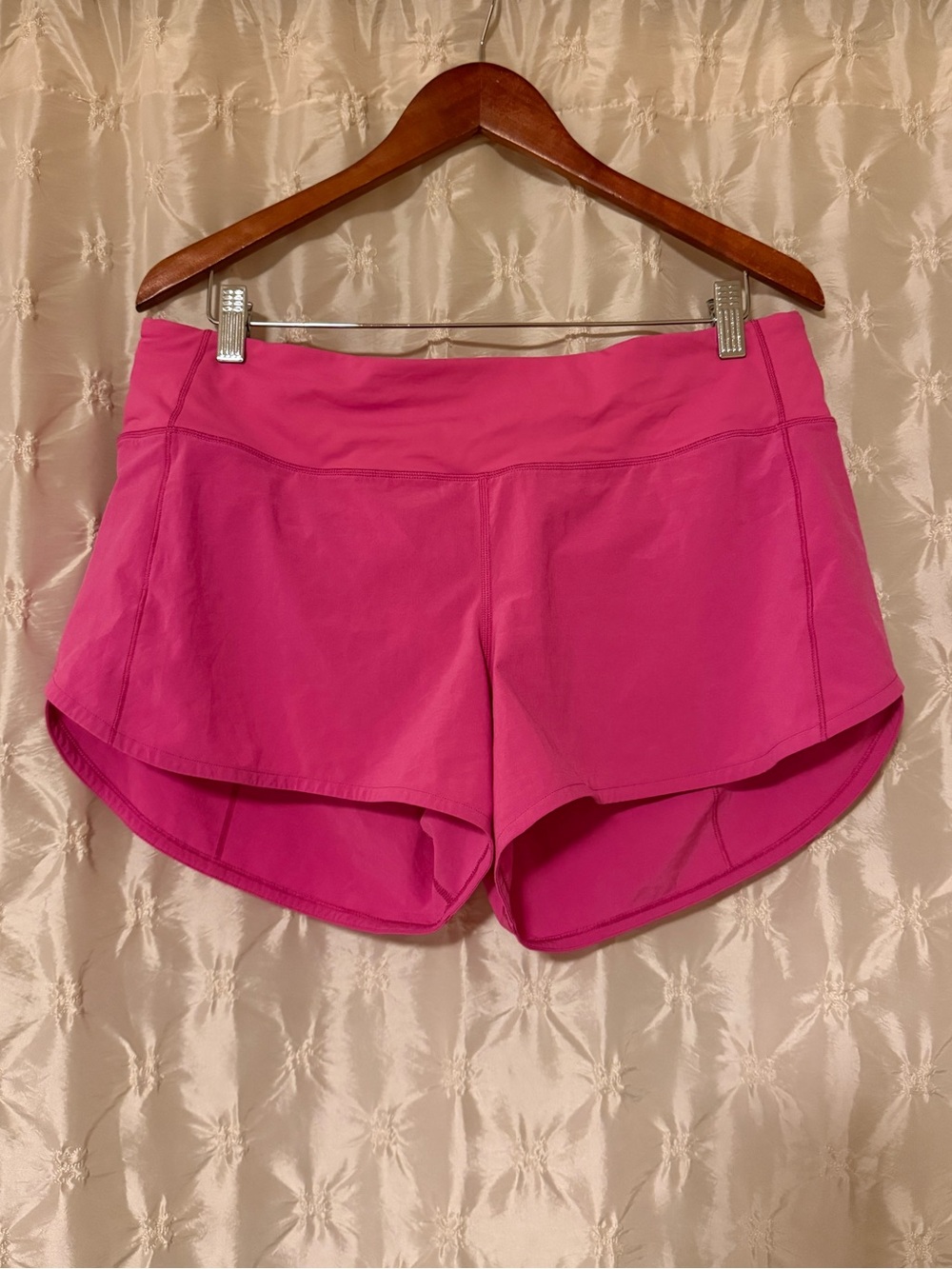 Lululemon Speed Up Athletic Shorts Long *4" Hot Pink Highlight Sonic Sporty - Picture 3 of 15